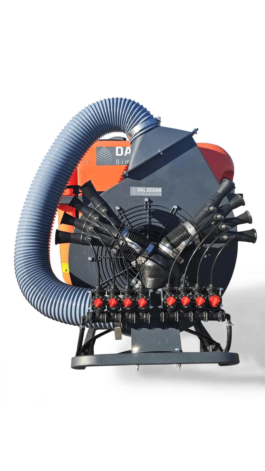 Dal Degan HELIUM MN mounted agricultural tractor atomizer outdoors | for use on agricultural field | Dal Degan atomizer | Mounted atomizer | Agricultural atomizer | Mounted agricultural atomizer